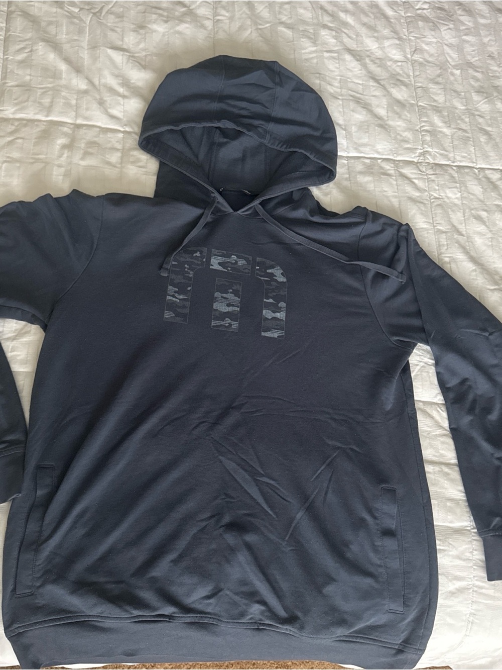 Travis matthews Men's Navy Hooded Pullover Sweatshirt - Camo Logo